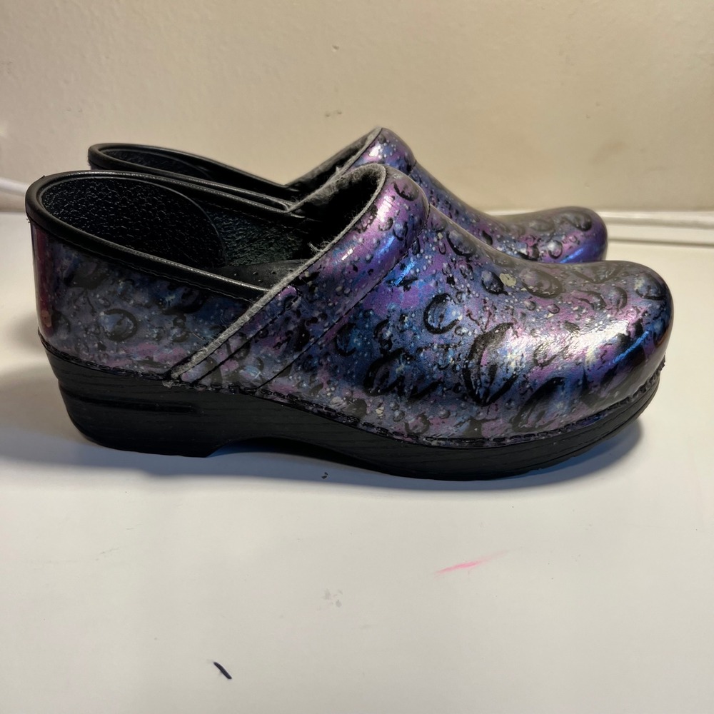 Dansko 38 Professional Clogs Purple Blue Iridescent Galaxy Patent Leather Shoes - Picture 7 of 13